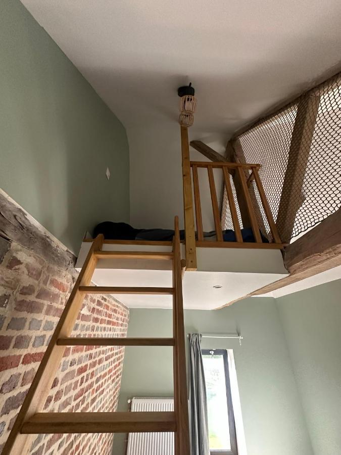Gite Confortable Au Milieu Des Pres - La Ferme De Montigny Neauphe-Sur-Dive Ngoại thất bức ảnh